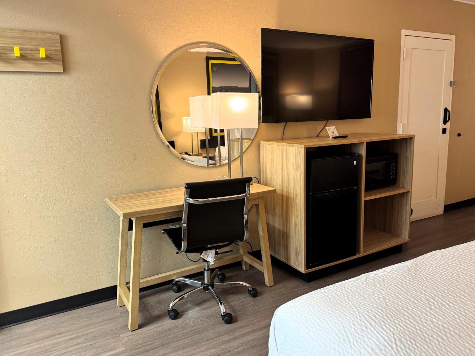 Отель Super 8 By Wyndham Corpus Christi Airport Экстерьер фото