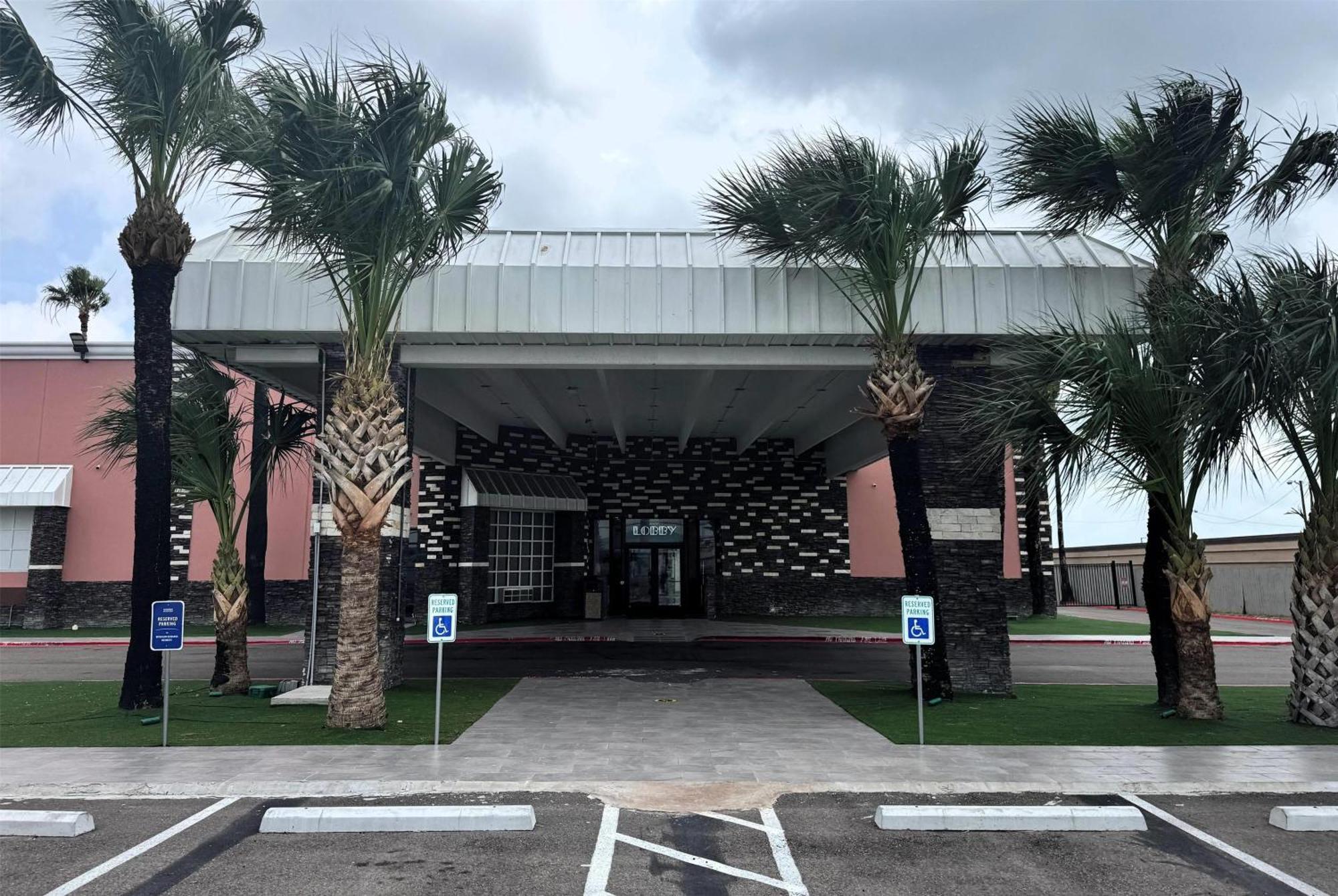 Отель Super 8 By Wyndham Corpus Christi Airport Экстерьер фото